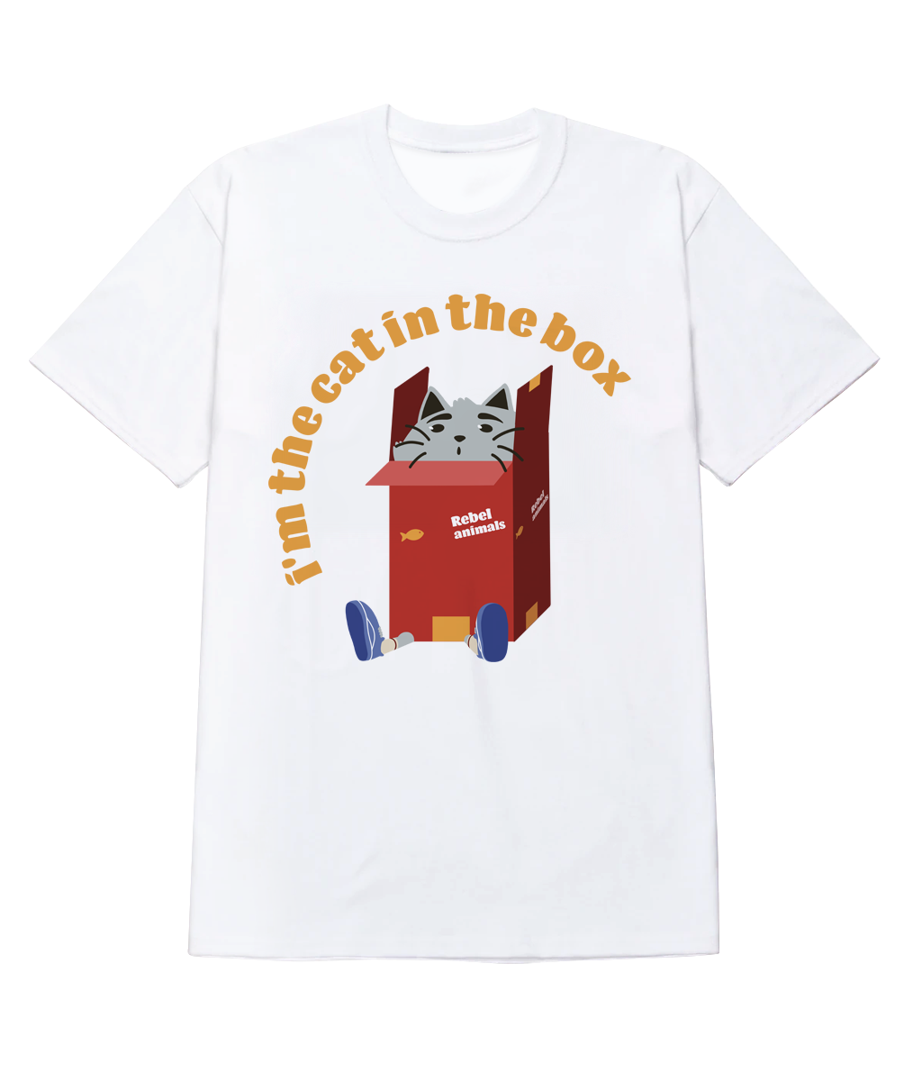 Polera - The cat in the box!
